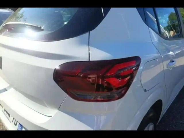 Dacia Sandero 1.0 eco-g 100ch confort -22 — photo 14