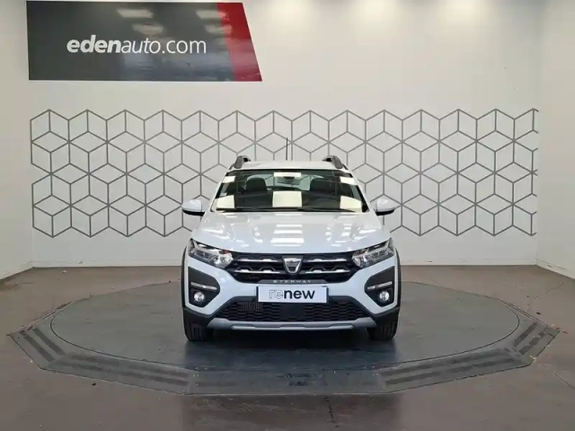 Dacia Sandero eco-g 100 — photo 5