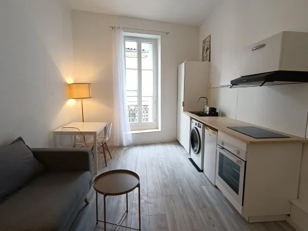 Loue Appartement T1 proche Pey-Berland