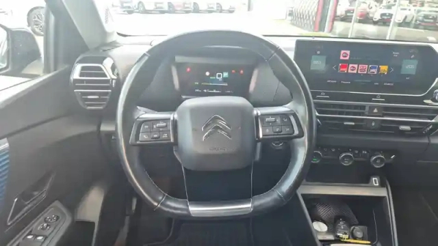 Citroën C4 e- 136 ch automatique — photo 8