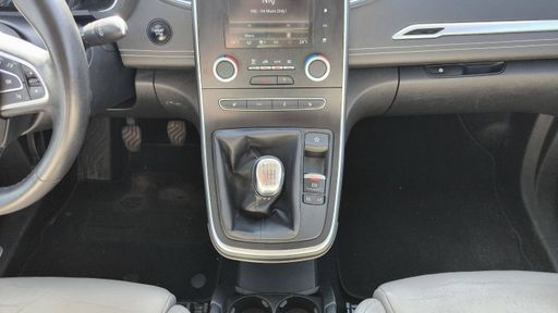 Renault Grand Scenic 1.6 dCi 130 Energy - Intens – 2017 – 138752 km – Diesel – Boîte Manuelle — photo 25