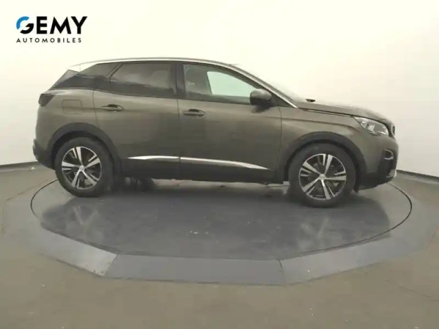 Peugeot 3008 1.2 puretech 130ch s&amp;s eat6 — photo 19
