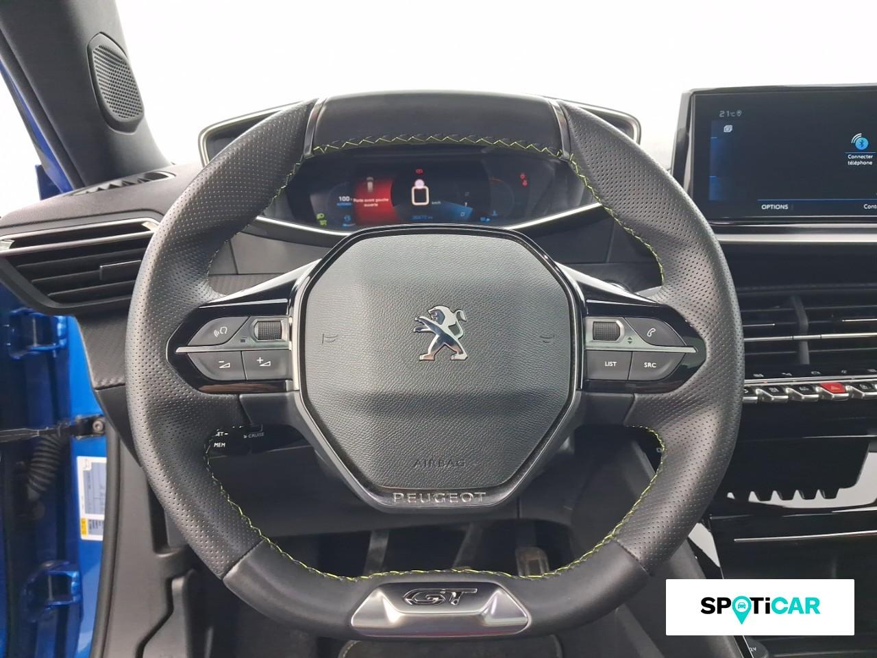 Peugeot 2008 1.2 puretech 130ch s&s gt — photo 12
