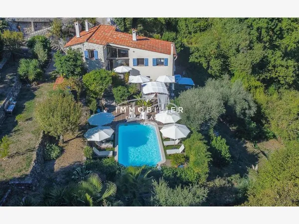 Villa 200 m²
