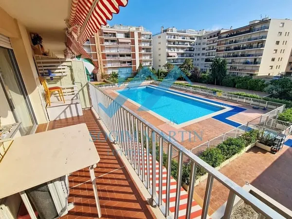 Roquebrune Cap Martin La Plage Studio avec terrasse
