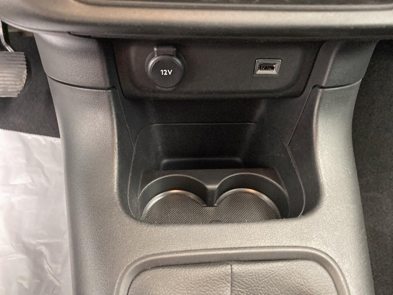 Citroën C3 societe bluehdi 100 s&s bvm6 pro plus — photo 15