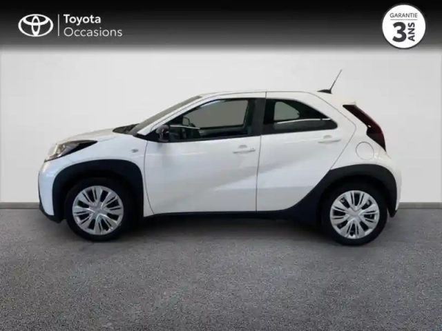 Toyota Aygo X 1.0 vvt-i 72ch dynamic my23 — photo 3