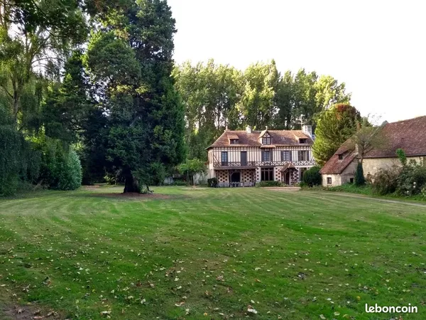 Maison de Maitre et dépendances sur Louvigny 14111
