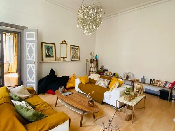 Immeuble 12 pièces 247 m²