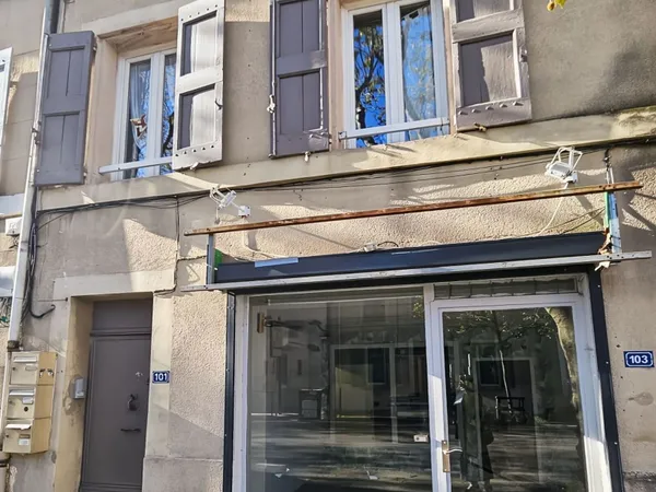 Immeuble de rapport 5 pièces 130 m²
