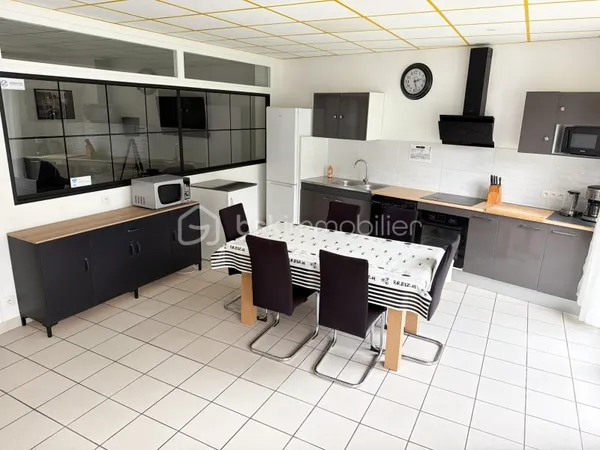 Maison 8 pièces 180 m²