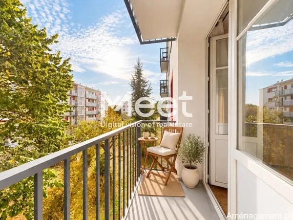 4 pièces - 2 chambres - Balcon - Bon état - Traversant