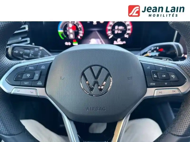 Volkswagen Tiguan 1.5 ehybrid 204ch dsg6 — photo 12