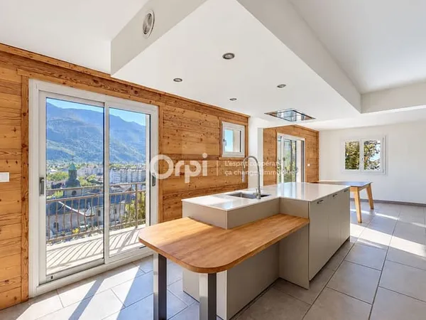 Maison 6 pièces 150 m²