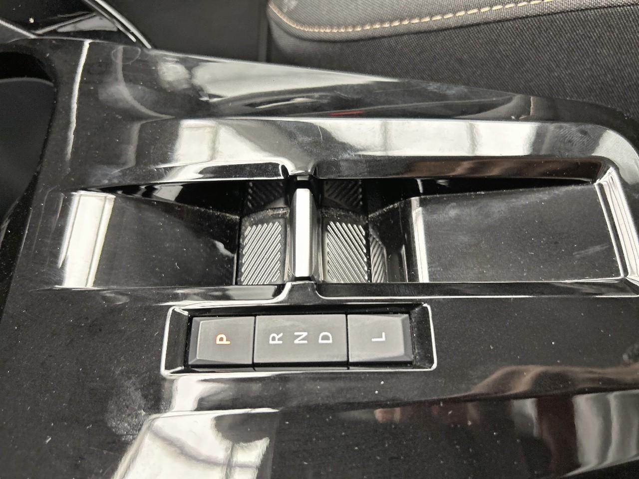 Citroën C3 Aircross hybride 145 ch aut plus — photo 17