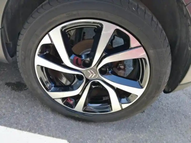 Citroën C3 1.2 puretech 110ch s&amp;s shine 120-123g — photo 8