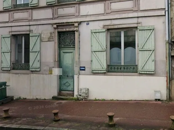 Bureau 75 m²