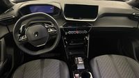Peugeot 2008 1.2 PureTech 130ch S&S Allure EAT8 — photo 11