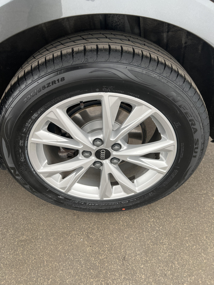 Audi Q3 — photo 49