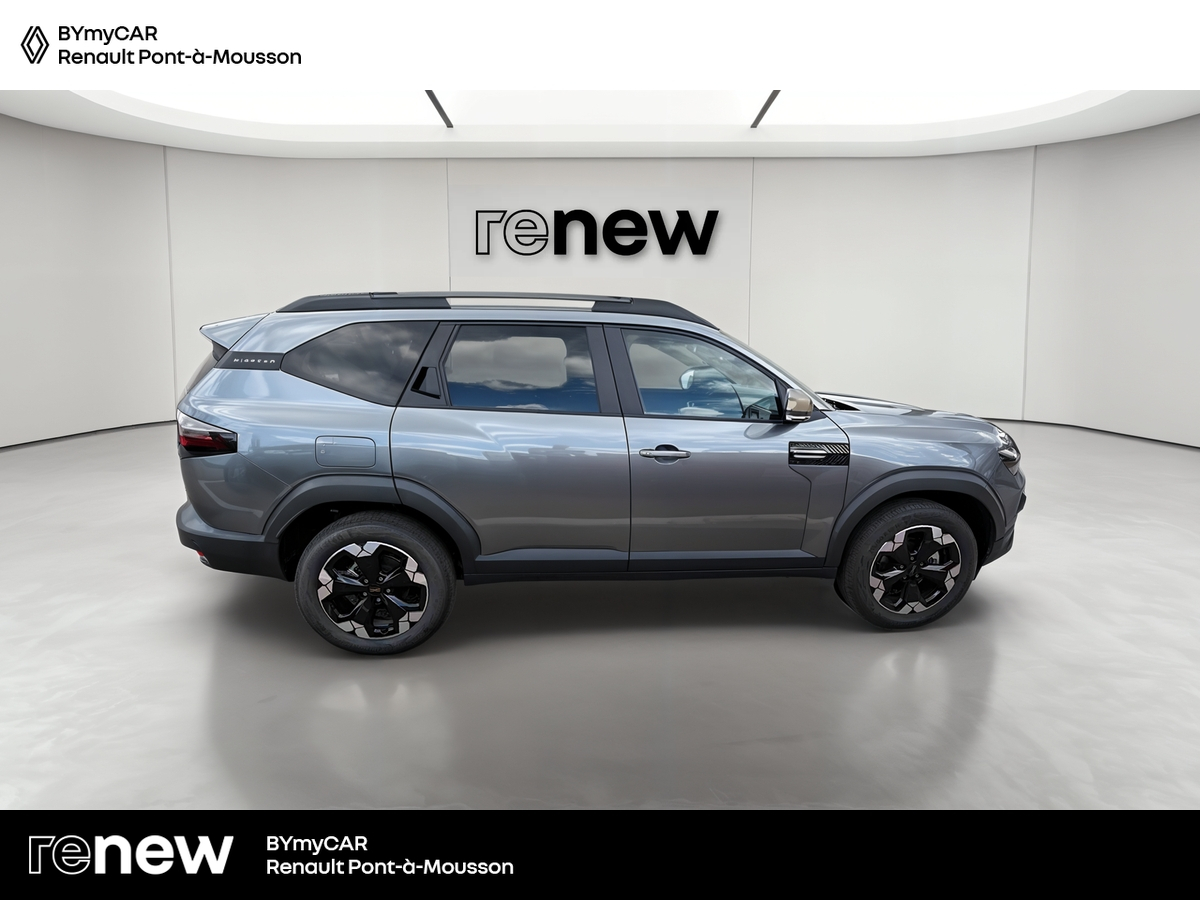 Dacia Bigster Hybrid 155 — photo 6
