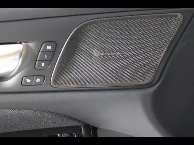 Volvo V60 t6 awd 253+145ch plus style dark geartronic 8 — photo 13