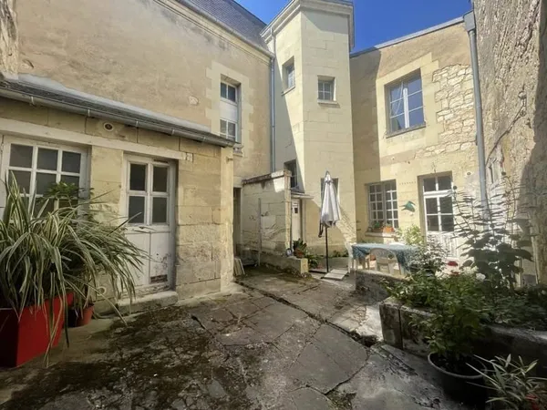 Maison 219 m²