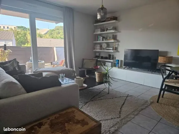 Appartement F3 - 64,25m² + terrasse couverte de 16m² - AMNEVILLE