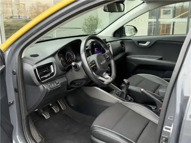 Kia Stonic 1.0 t-gdi 120 ch mhev ibvm6 — photo 115