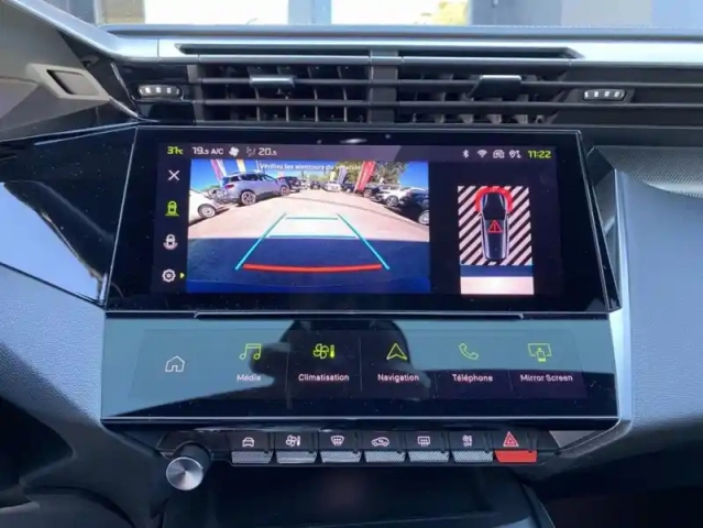 Peugeot 308 iii puretech 130 s&amp;s eat 8 gt — photo 7