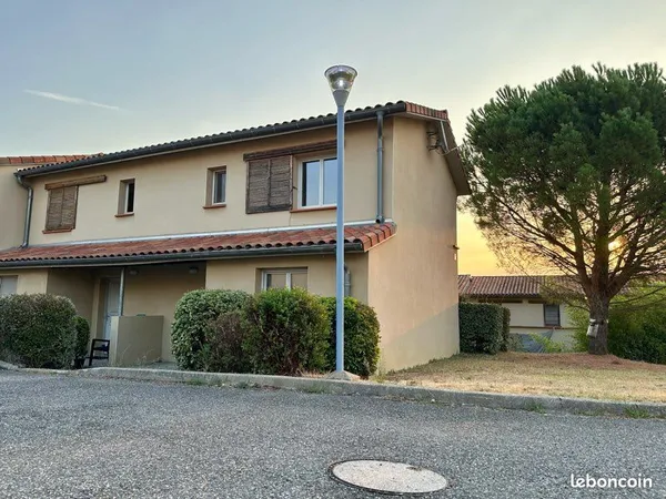 Maison duplex T3 - 67 m2