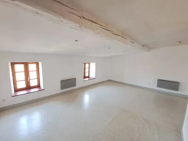 Studio 1 pièce 33 m²