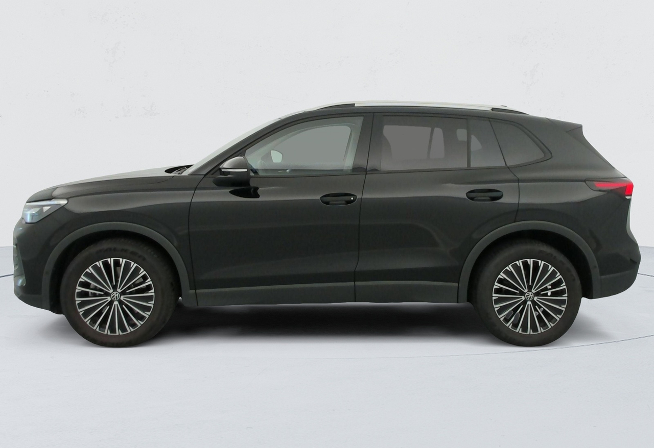Volkswagen Tiguan — photo 2