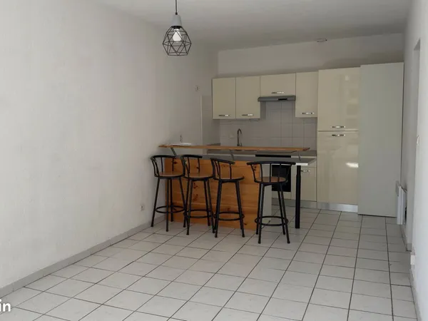 Loue appartement T3 climatisé Albi / madeleine