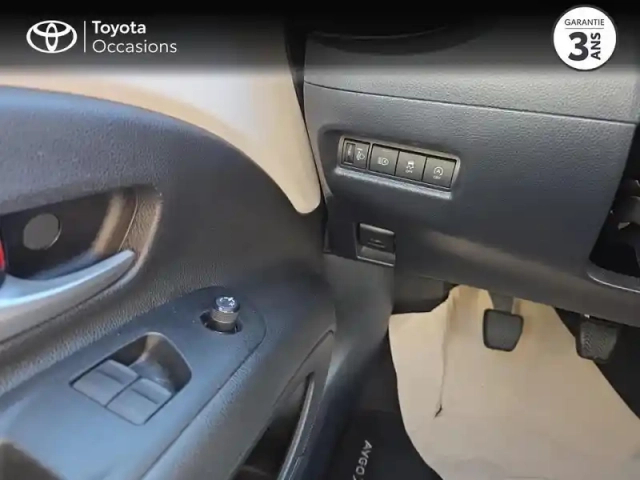 Toyota Aygo X 1.0 vvt-i 72ch dynamic — photo 6