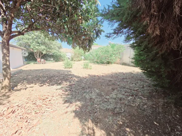 Terrain constructible 200 m²