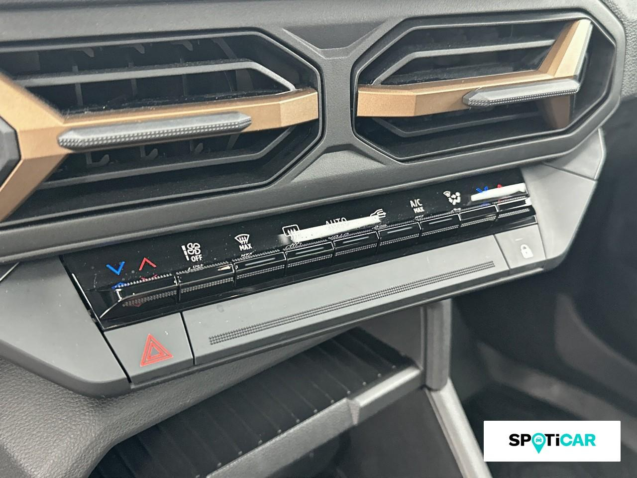 Dacia Bigster 1.2 mild hybrid 130ch extreme 4x4 — photo 15