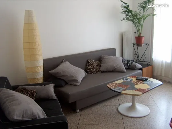 Location T3 meublé à 2 pas de la Timone