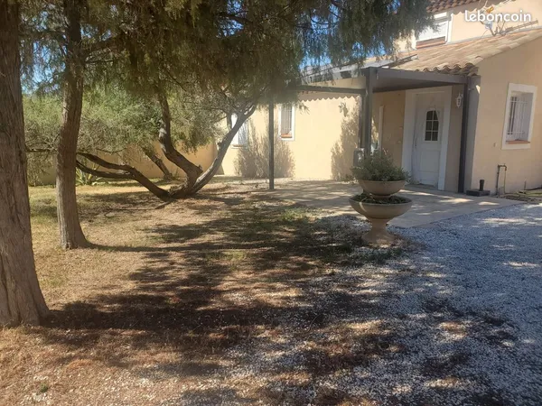 A louer T2 38m² meublé- jardin 200 m²- Idéal retraité (e,s)