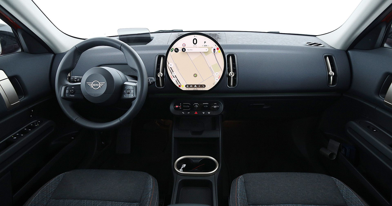 Mini Countryman — photo 16