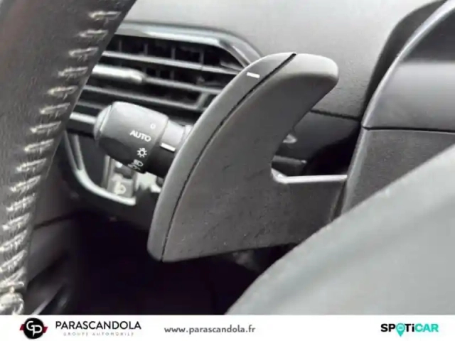 Citroën C4 Picasso c4 spacetourer puretech 130ch s&amp;s live eat8 e6.d 6cv — photo 15