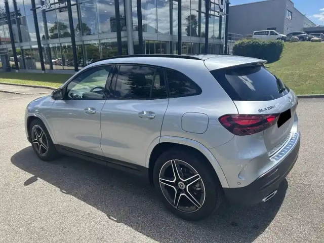 Mercedes Gla 200 d 8g-dct — photo 2