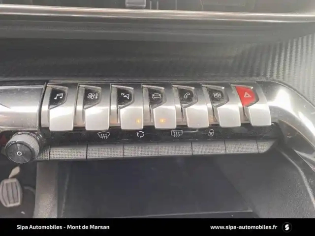 Peugeot 5008 puretech 130ch s&amp;s bvm6 — photo 19