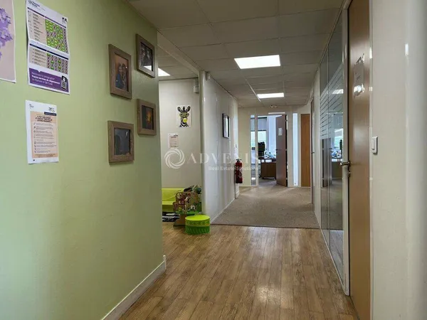 Bureaux 462 m²