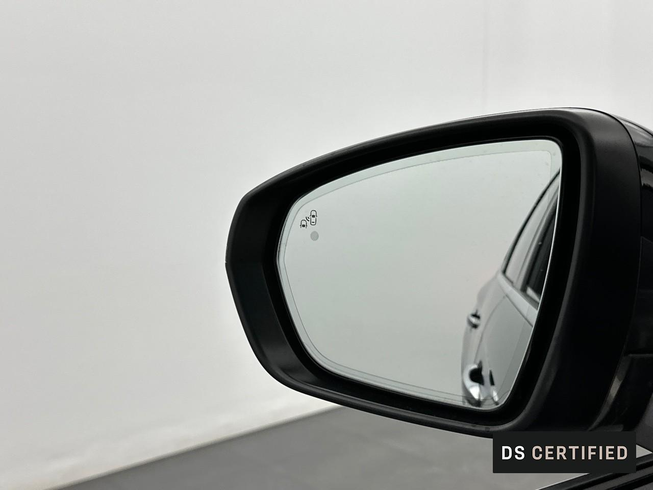 Ds Ds 7 crossback hybride rechargeable e-tense 225 eat8 opera — photo 33