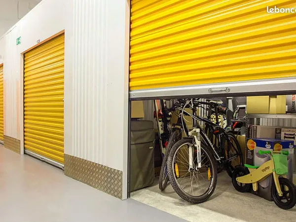 Garage/box 4 m² Pantin