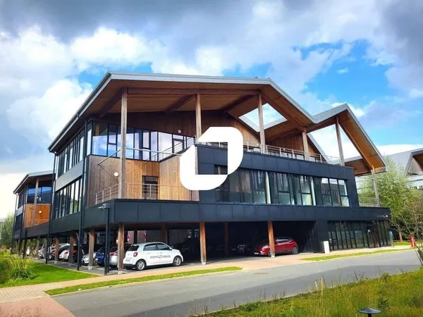 Bureaux 861 m²