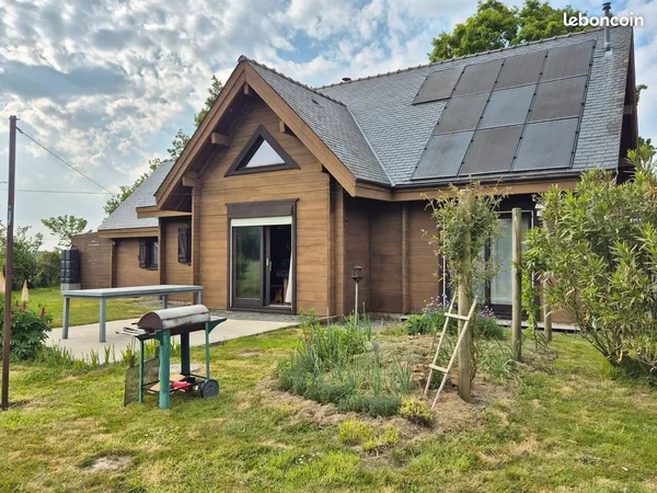 Maison à Missillac - véritable chalet en bois massif