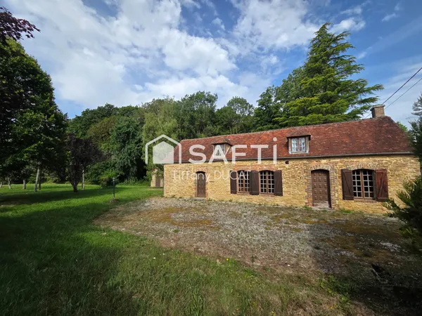 Maison de campagne isolée avec deux chambres