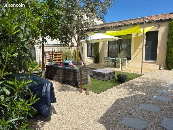 Maison plain pied 90 m2 - 3 chambres -DPE A - terrain 272 m2- châteaurenard