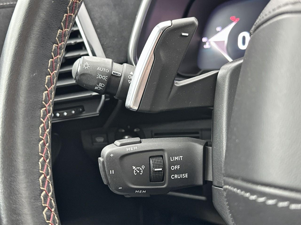 Ds Ds 7 crossback bluehdi 130 eat8 performance line + — photo 20